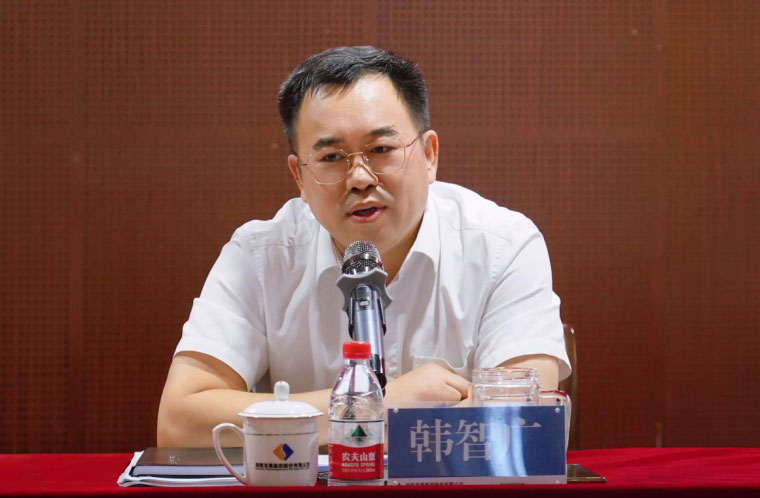 乐动网页版_乐动（中国）官方召开总部定员工作动员部署会议